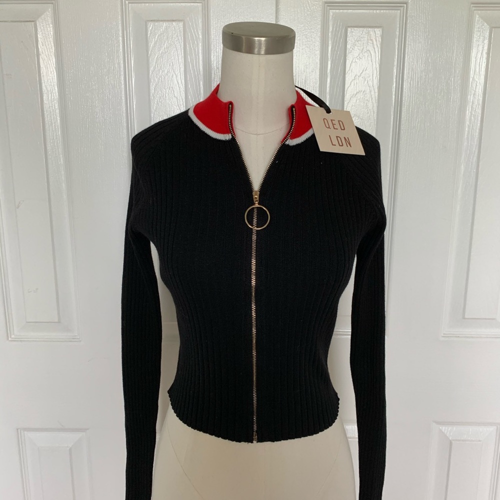 Brand new LF zip up long sleeve